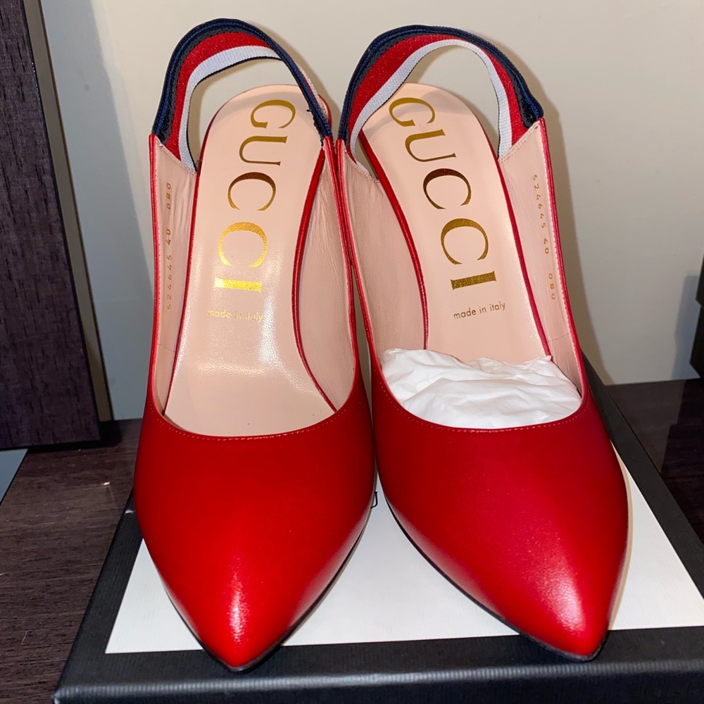 Authentic Gucci women sling back heel